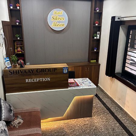 Hotel Silver Moon Jaipur Ngoại thất bức ảnh